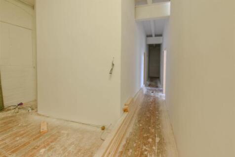 0087corridor.JPG