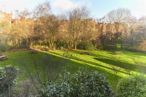 Communal gardens