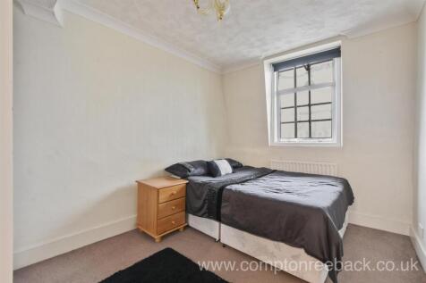 Bedroom 2: