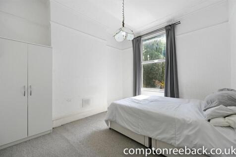 Reception 2 / Bedroom