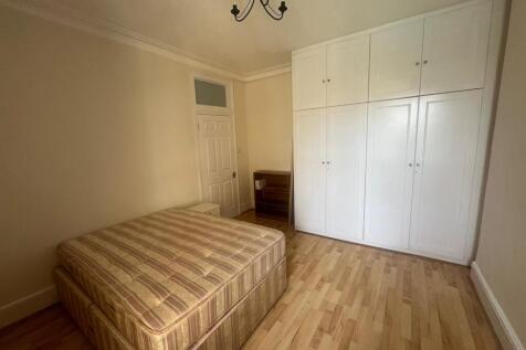 Master Bedroom.jpeg