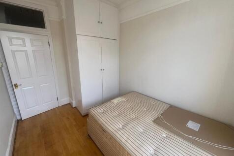 Bedroom 3.jpeg