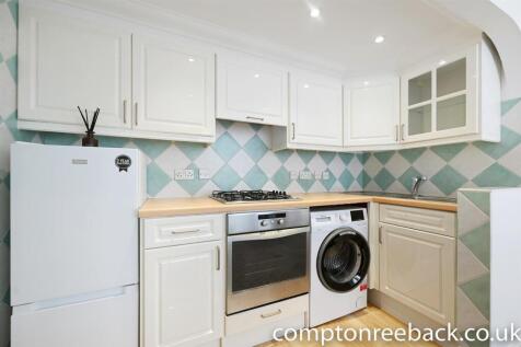 CR - Flat 5, 5 Howitt Road - KitchenA1 (1).jpg