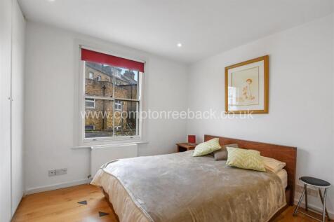 Master Bedroom (x2)