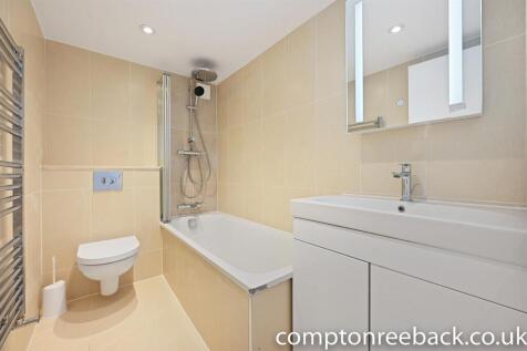 Bathroom.jpg