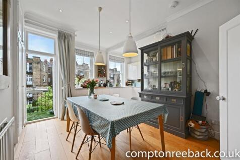 Leith Mansions - Diner3 (1).jpg
