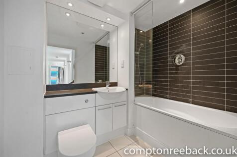 Bathroom.jpg