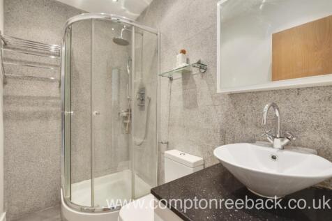En suite shower room