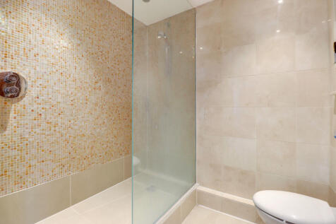 SHOWER RM