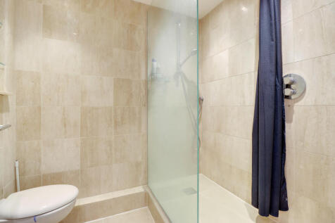 ENSUITE1