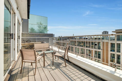 BALCONY1