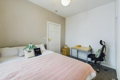 bed 6 