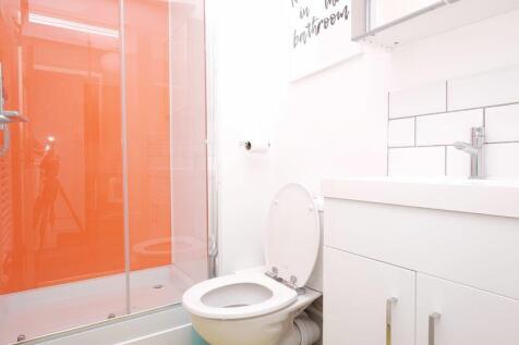 Shower Room 2