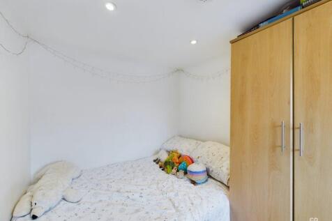 bed 6