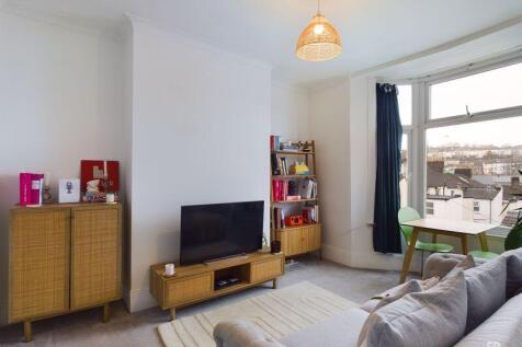 Lounge 1