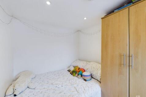 bed 6
