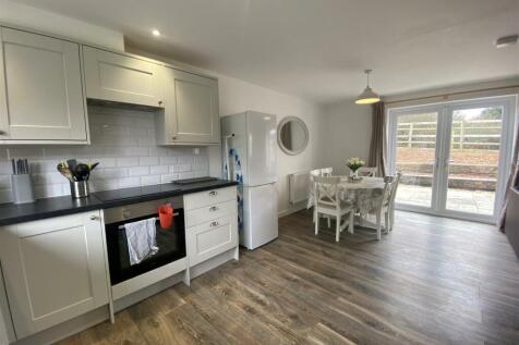 Dining Room new.jpg