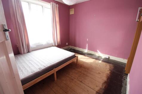 Bedroom1.JPG