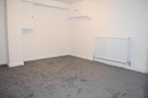 CELLAR/ BEDROOM 3