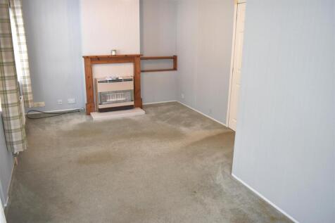 LOUNGE DINING ROOM