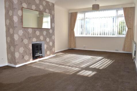 LOUNGE DINING ROOM