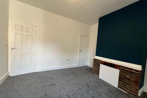 living room 7.jpg