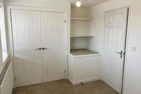 bedroom 3.jpg