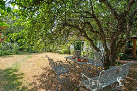 Country Garden