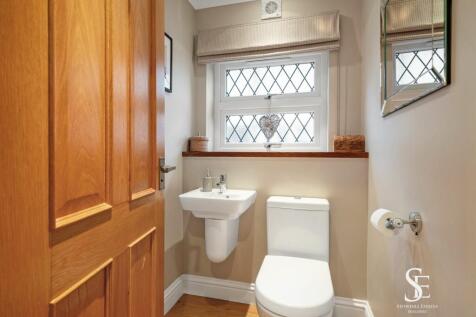 Downstairs Bathroom
