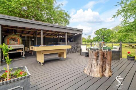Entertaining Space