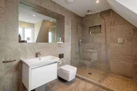 Master ensuite