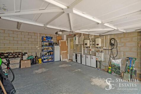 Garage and batteries