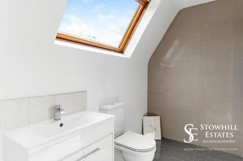 Bedroom 2 En-suite