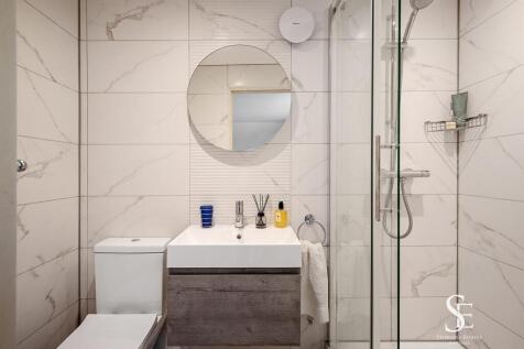 Bedroom 2 En Suite