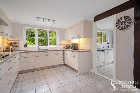 Kitchen and utility