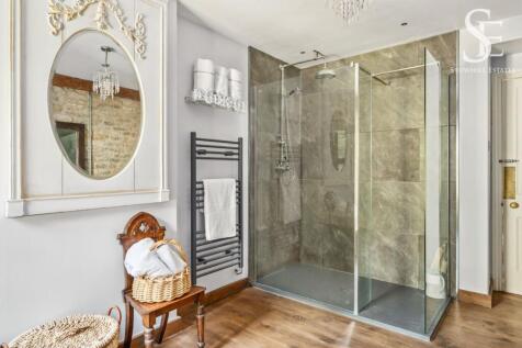 Master ensuite