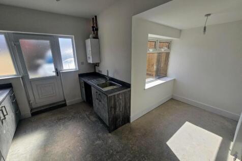 Kitchen &amp; Breakfast Area