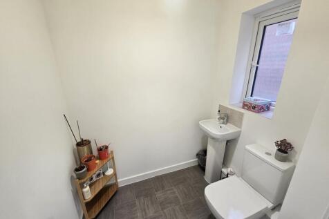 Ground floor WC