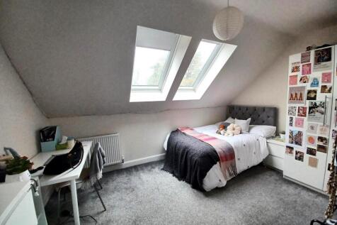 Loft bedroom.jpeg