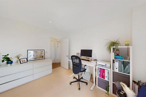 15 Maltby House, 2 Ottley Drive - hcKLgd7lnSBheLxJ