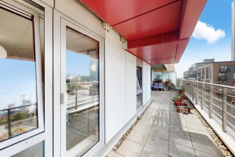 Flat 34, Azura Court - Jft4eBkbYCvqWHuMbnaw.jpg
