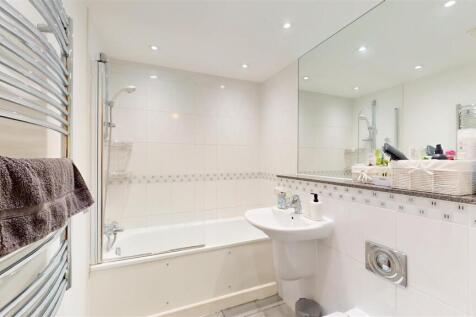 Flat 34, Azura Court - FKeOgEFg2FU8oTy9apkR.jpg