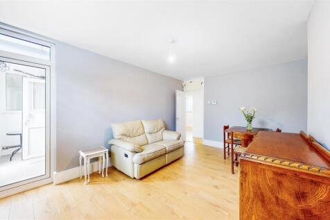 Flat 42, Thornaby House - UQjX7IuqIOdWUZ864Rf1.jpg