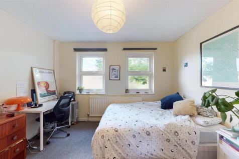 16 Foxley Close - Hmyi2GauDBoUWi1VBSr2.jpg
