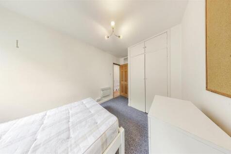 Flat 4, Brancaster House - r435thsZvtcL53tuoozJ.jp