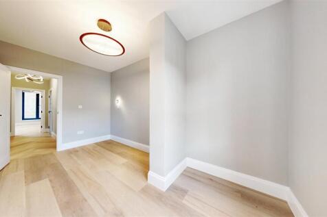 Flat 4, 42-44 Brick Lane - rP6Rb4tq89Bl1vl5QpAd.jp