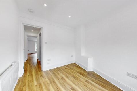 flat 3, 140 Bethnal Green Road - 6QtnSET0zGinOWmNe