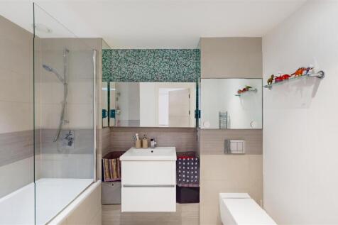 43 Baroque Gardens, Mary Rose Square - xNYmrhsYWPc