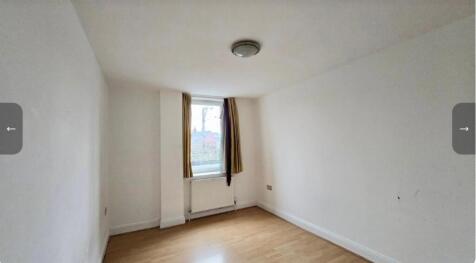 bedroom.JPG