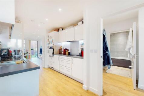 27 Southmere House, 1 Highland Street - j2yW2GSU1a
